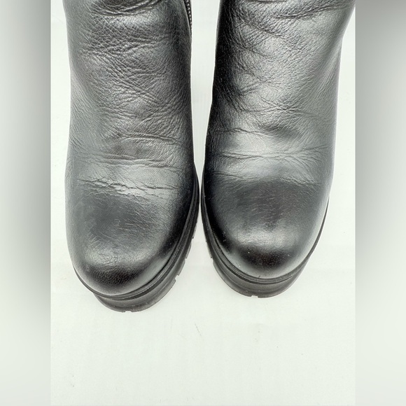Prada Black leather Lug sole logo Chelsea Boots block heel EU 38.5 - Picture 14 of 16